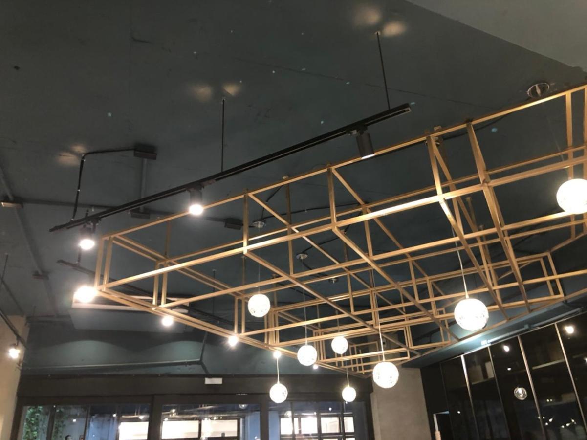 Hotel East Тайджун Екстериор снимка